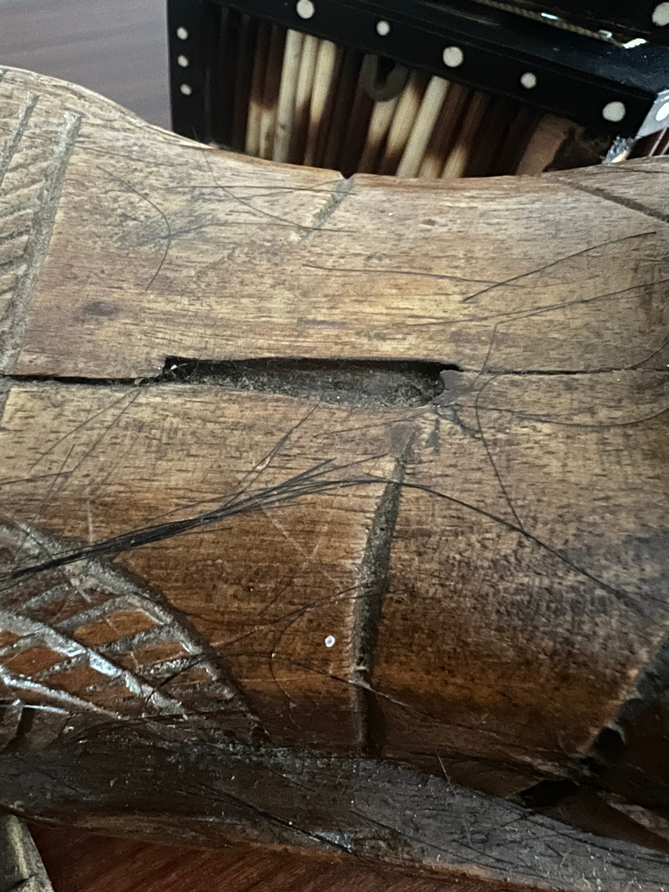 Almohada china de madera sale