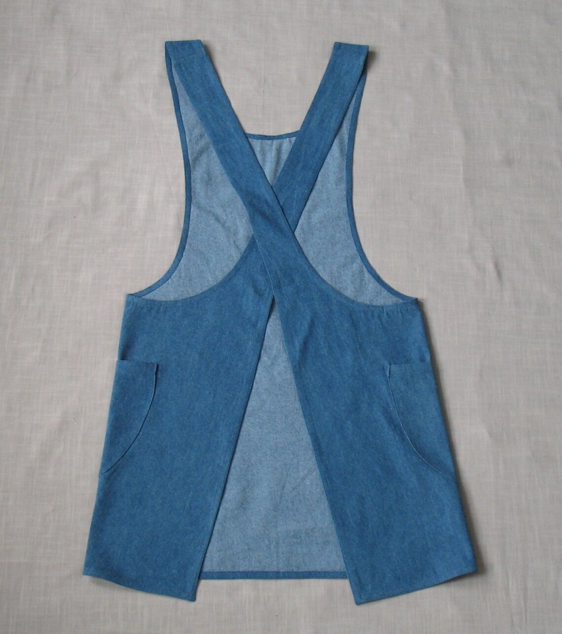 ONLY 1 LEFT Japanese style crossback denim smock apron Etsy