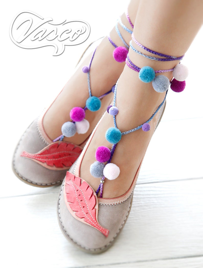 pom pom tie up sandals