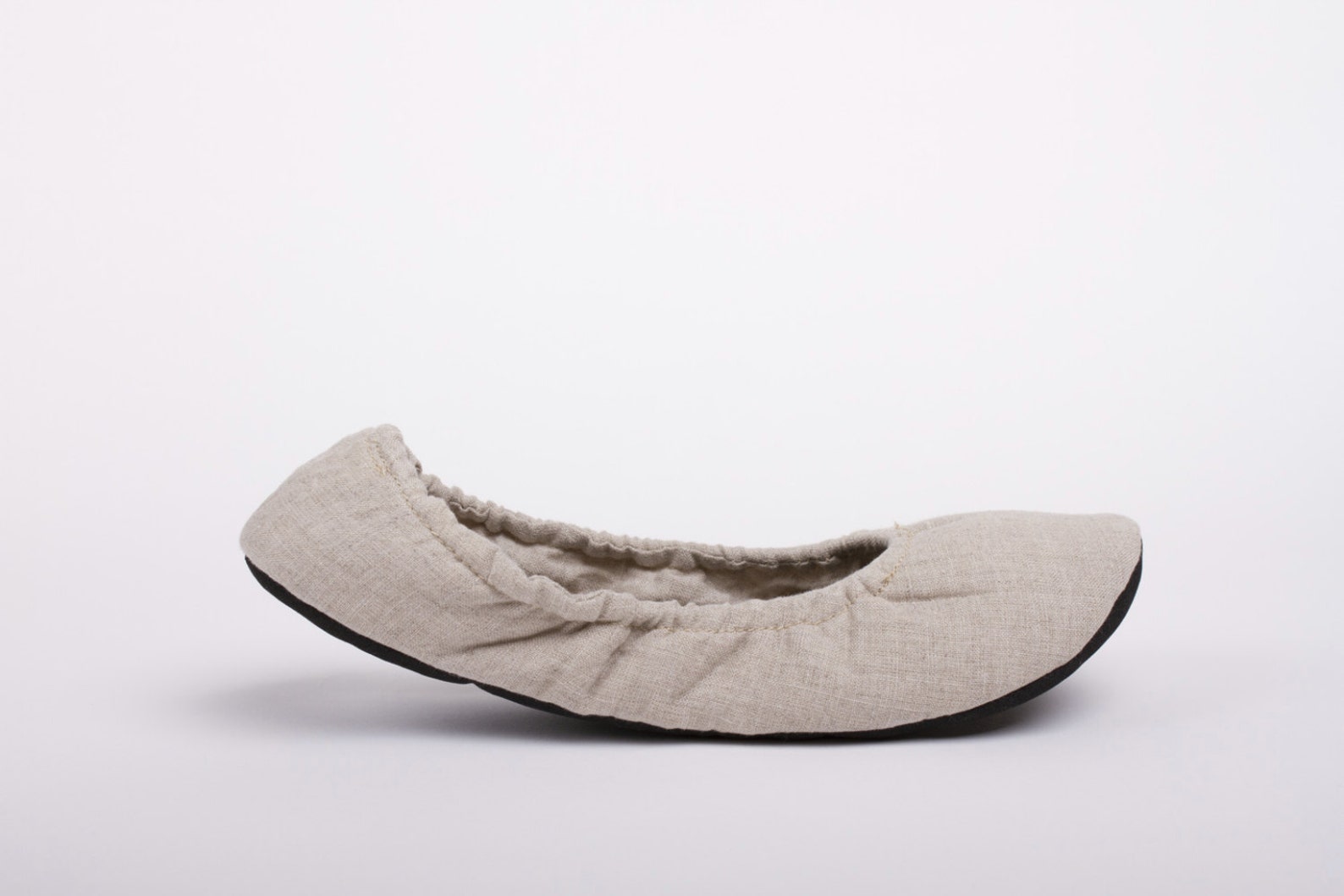 linen travel slippers, linen and velvet ballet slippers, light weight travel slippers, elegant house slippers