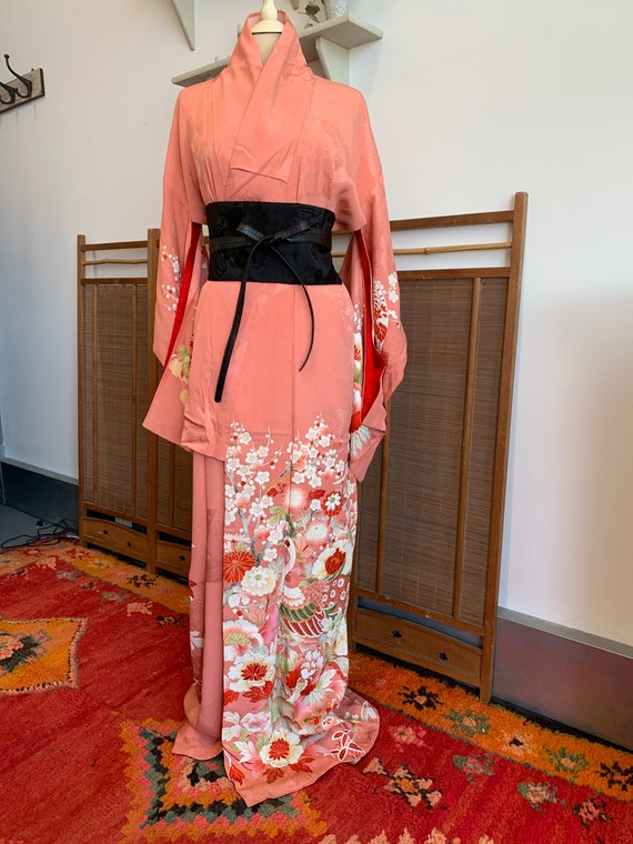 Vintage Pink Silk Jumon Kimono | Peacocks, Peonie… - image 4