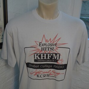 1980s Chabot College (Hayward, CA) Radio Single Stitch Shirt * Mens XL (48)