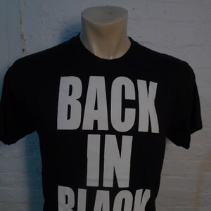 Back in Black (AC/DC) Shirt * Med&#39;s Medium (41)