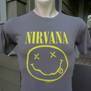 1992 Nirvana Shirt * Mens Small (36)