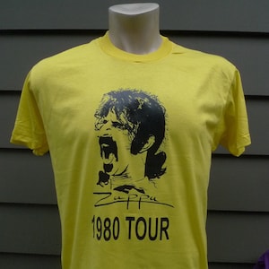 Maat ML (44) ** 1980 Frank Zappa-shirt (enkelzijdig) (enkele steek) (C) Onder licentie van Roach, 1980