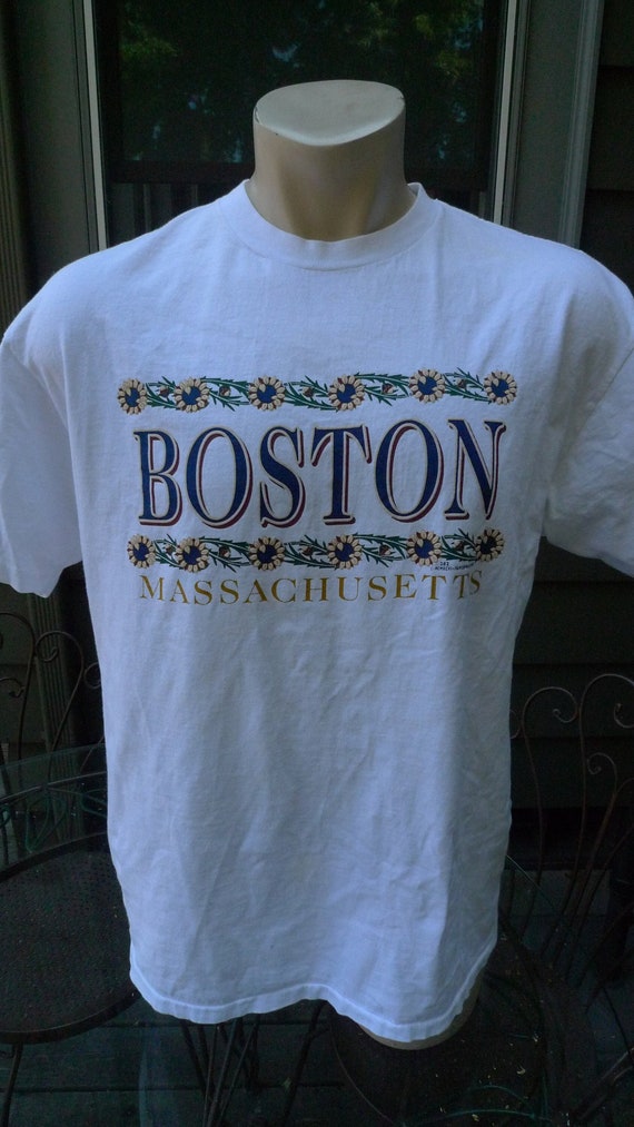 1996 Boston Massachusetts Single Stitch Shirt * Me