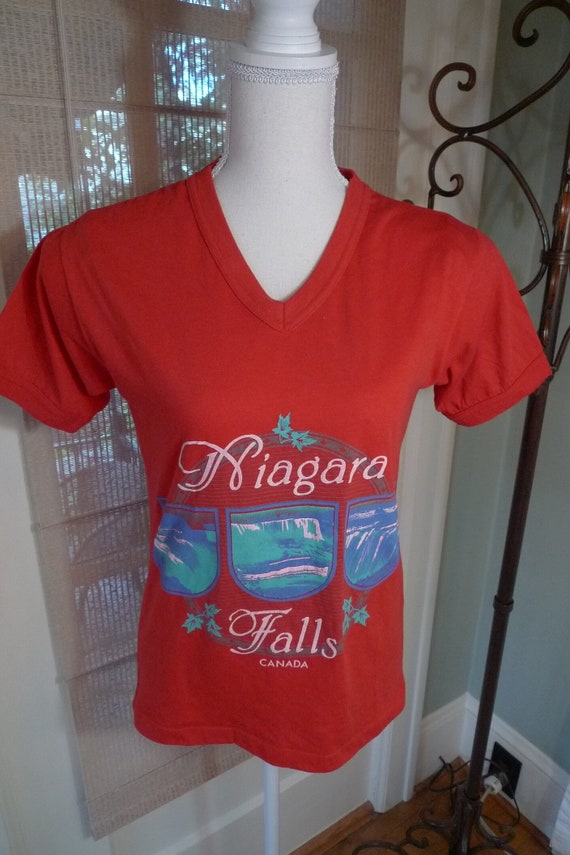 1980s Niagara Falls Single Stitch Shirt * Women's 