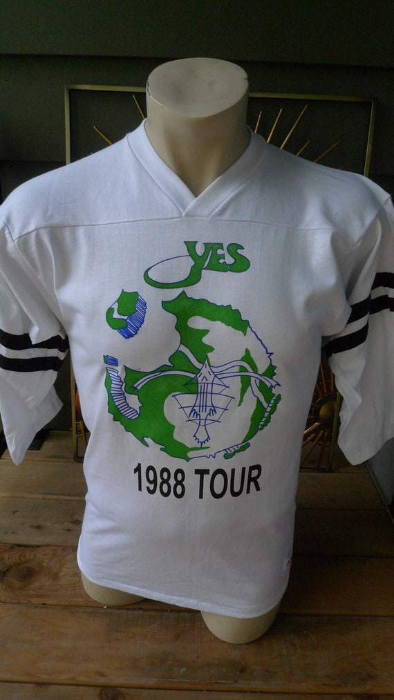 1988 Yes Single Stitch Jersey (C) Licensed by Roac