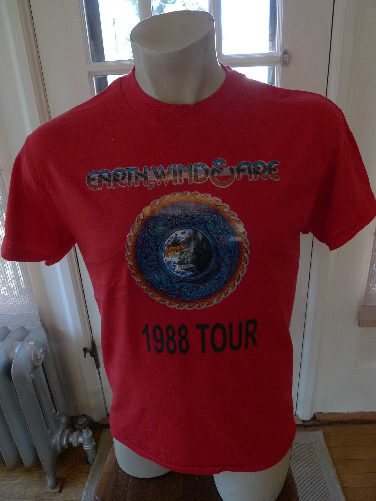 Earth Wind and Fire Shirt - Etsy