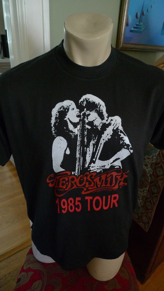 Size L (44) ** Old Stock 1985 Aerosmith Shirt (Sin