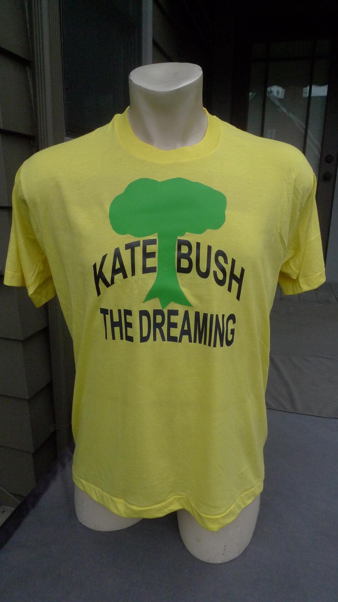 1982 Kate Bush Screen Stars Single Stitch Shirt (C) Licensed Roach '84 ...