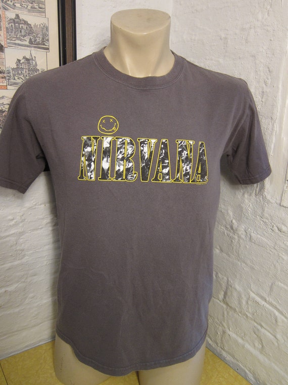 1997 Nirvana Shirt * Mens Medium (40)