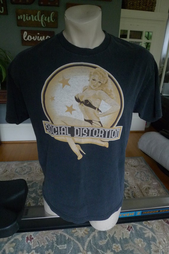 1990s Social Distortion (Giant Label) Shirt * Size