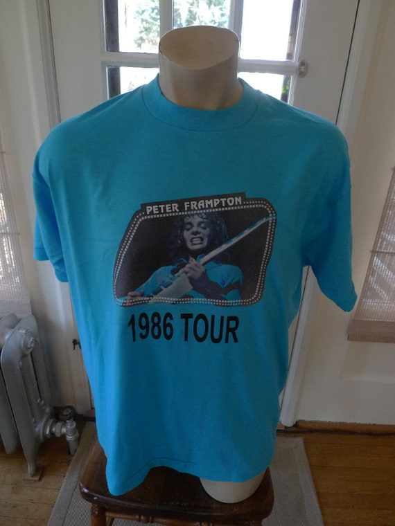 Size M (42) ** 1986 Peter Frampton Band Shirt (Si… - image 1