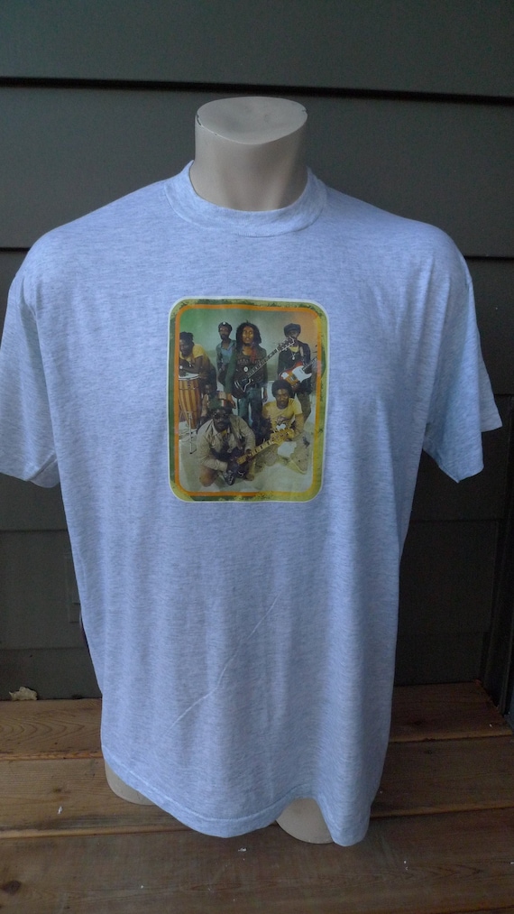 Size XL (48) ** Old Stock Dated 1978 Bob Marley Sh