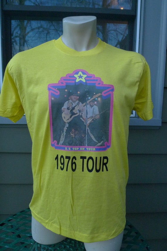 Size L (45) ** 1976 ZZ Top Shirt (Screen Stars) (S