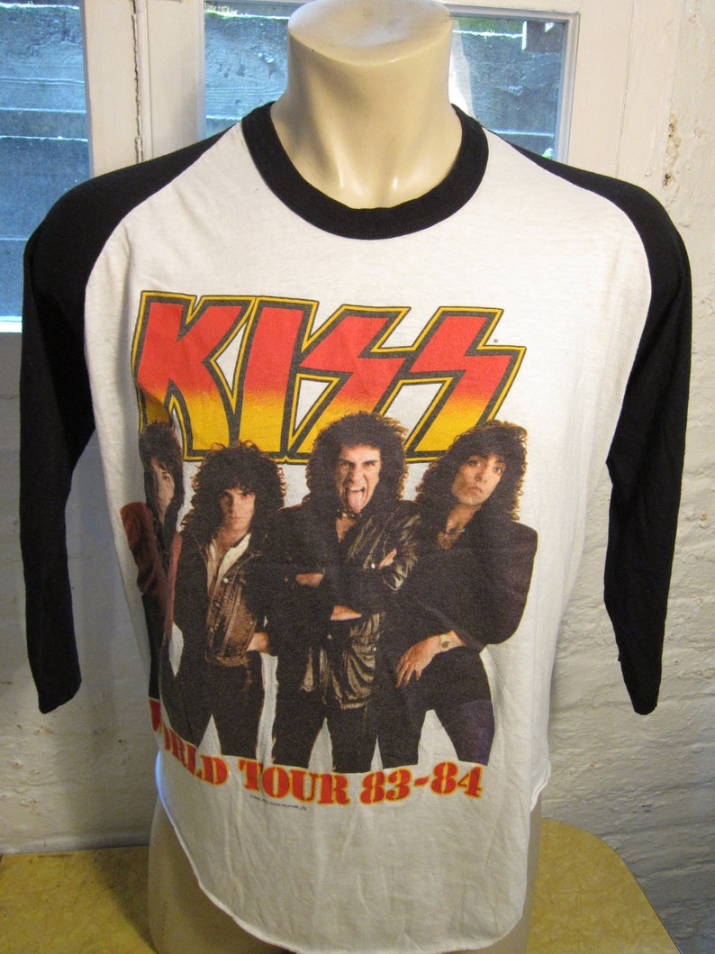 kiss concert shirts