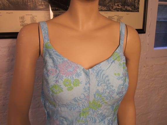 Bust:  up to 38" ** Attractive 1950s Rayon / Cott… - image 3