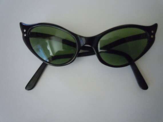 Incredible 1950s Sexy Women's Glasses