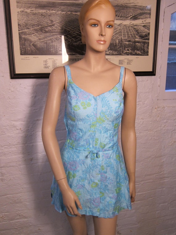 Bust:  up to 38" ** Attractive 1950s Rayon / Cott… - image 1