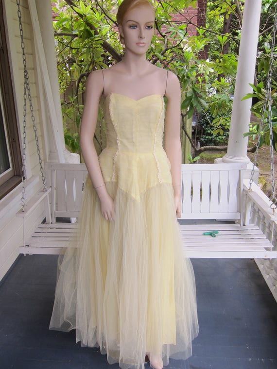 Gorgeous 1960s Yellow Prom Dress Dress * Bust 36"
