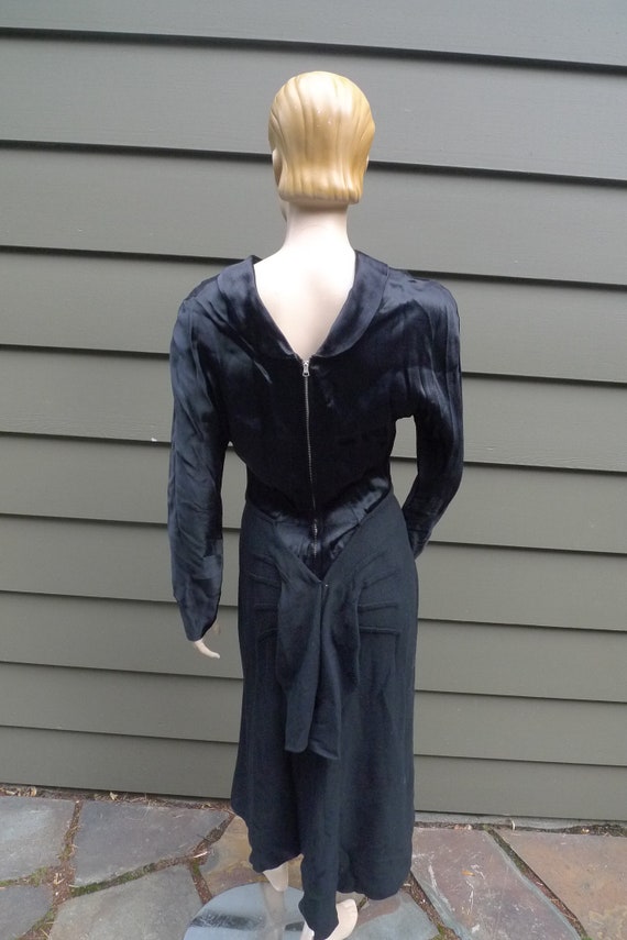 Bust: up to 34" ** Awesome 1930s Satin Rayon Crep… - image 3