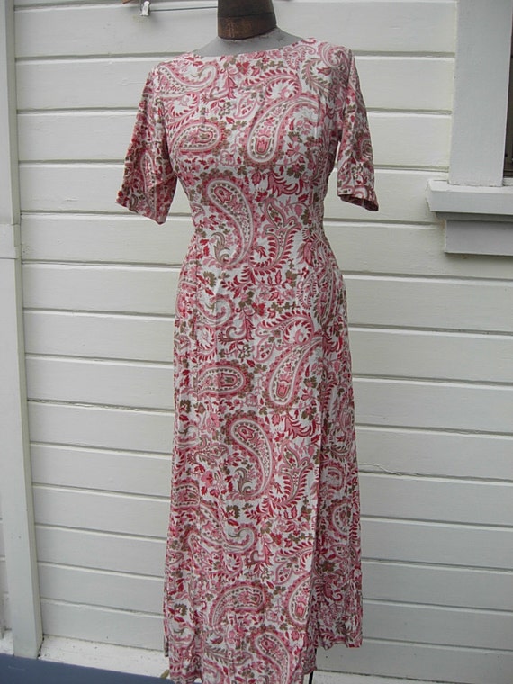 Bust: 36"-37" ** Attractive 1940s Cotton Broadclot