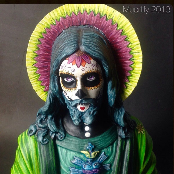 muertify: muertos holy jezus buste with halo, custom and expertly handpainted