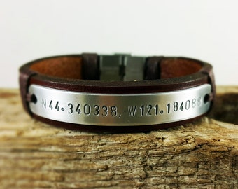 Mens Personalized Bracelet,Men/'s leather bracelet,Aluminium Plate.Brown leather and Hidden Message Bracelet.Valentine giftschristmas gifts