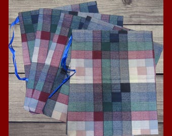 5 Color Blocks Bags. Large 8x10 printed fabric drawstring bags. Elegant and easy gift wrap bags. Storage bags. Large gift bags. Card bags.