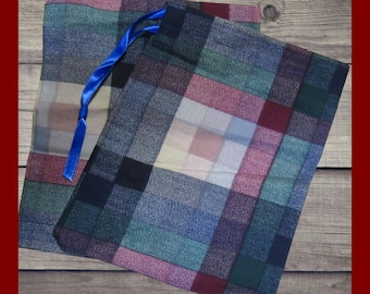 2 Color Blocks Bags. Large printed fabric drawstring bags. Elegant and easy gift wrap bags. Storage bags.