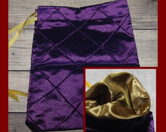 Purple Pintuck Gift Bag with Gold Satin Lining. 6x8 size. Elegant gift wrap bag. Lined storage bag. Large satin lined gift bag.