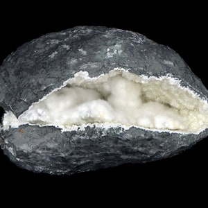 Natural OKENITE Gyrolite Calcite Quartz Minerals geode India #J 231
