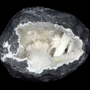 Natural MESOLITE Okenite Laumontite Gyrolite Quartz Minerals geode India #J 29