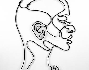 Arte de parede artesanal em arame, retrato de mulher careca, decoração em metal, desenho de garota punk