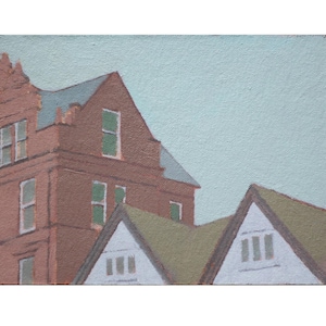 Peut inclure: Une peinture représentant une rangée de maisons avec un ciel bleu clair. Les maisons sont peintes dans des tons de brun, de vert et de blanc. La maison à l'arrière-plan est plus haute que les deux au premier plan.