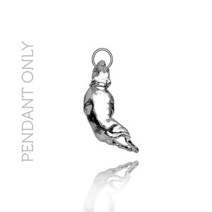Stunning Staffordshire Bull Terrier / Pit Bull / Bully Pendant ONLY in Hallmarked solid Sterling Silver. Luxury Gift Extraordinary detail. image 2