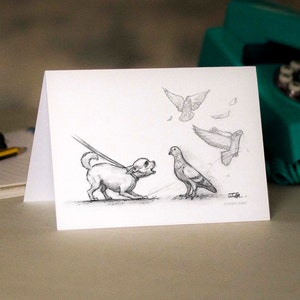 Chihuahua en duif-wenskaart-prachtig getekende illustratie afgedrukt op witte kaart. GRATIS P&P voor UK Card orders.