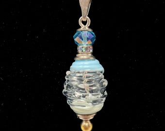 Camino Suave - Colgante de cremación hecho a mano - Joyería conmemorativa de cristal hilado y plata de ley