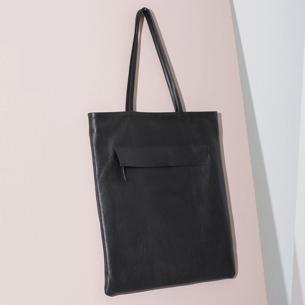 slim tote bag