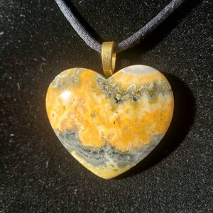 Bumblebee Jasper Heart pendants image 7