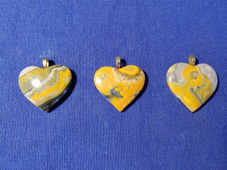 Bumblebee Jasper Heart pendants image 10