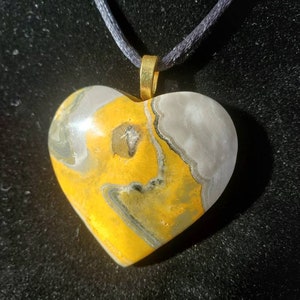 Bumblebee Jasper Heart pendants image 4