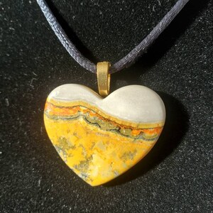 Bumblebee Jasper Heart pendants image 3