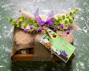 Flavored Honey Gift Set, Raw Unpasteurized Honey, Reclaimed Cedar Tray