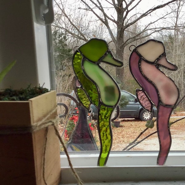 Sea Horse Sun Catcher, Lime Green or Pink from In His Garden Creations*