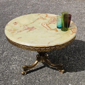 SUMMER SALE - French Vintage Onyx Marble Coffee Table – Louis XV Style Brass Lounge Table