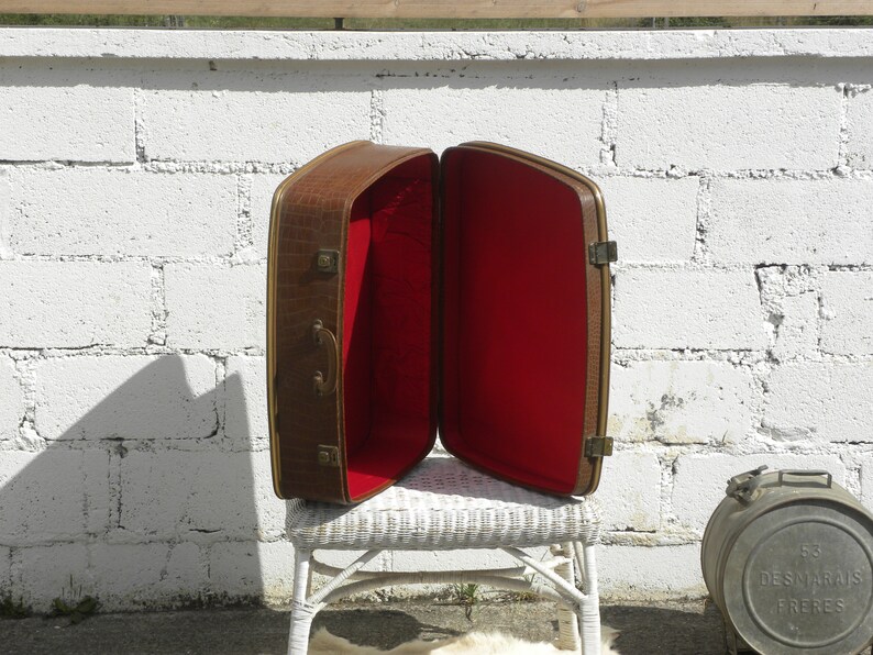 Big French Vintage Travel Suitcase Leatherette Croco Design 50s