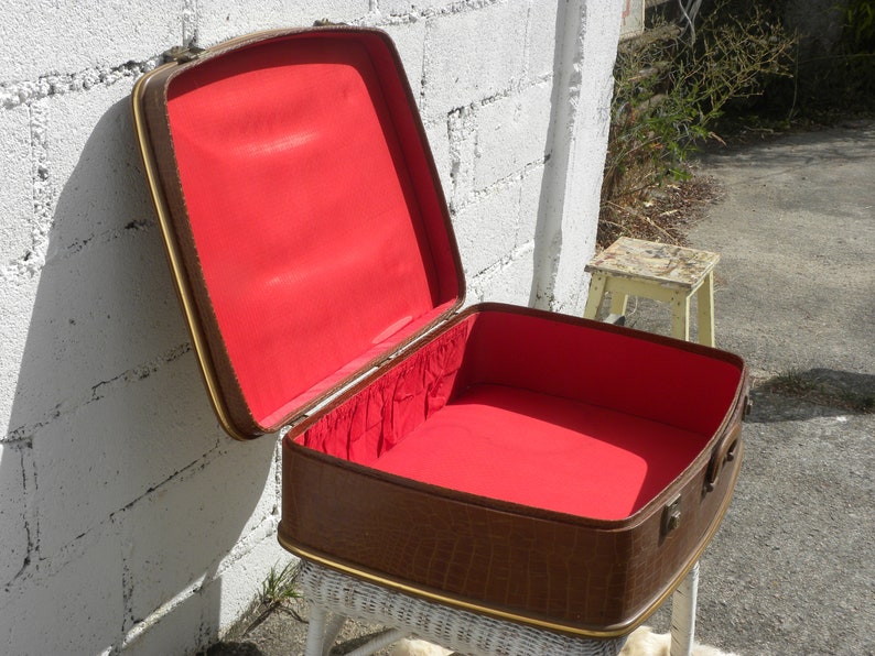 Big French Vintage Travel Suitcase Leatherette Croco Design 50s