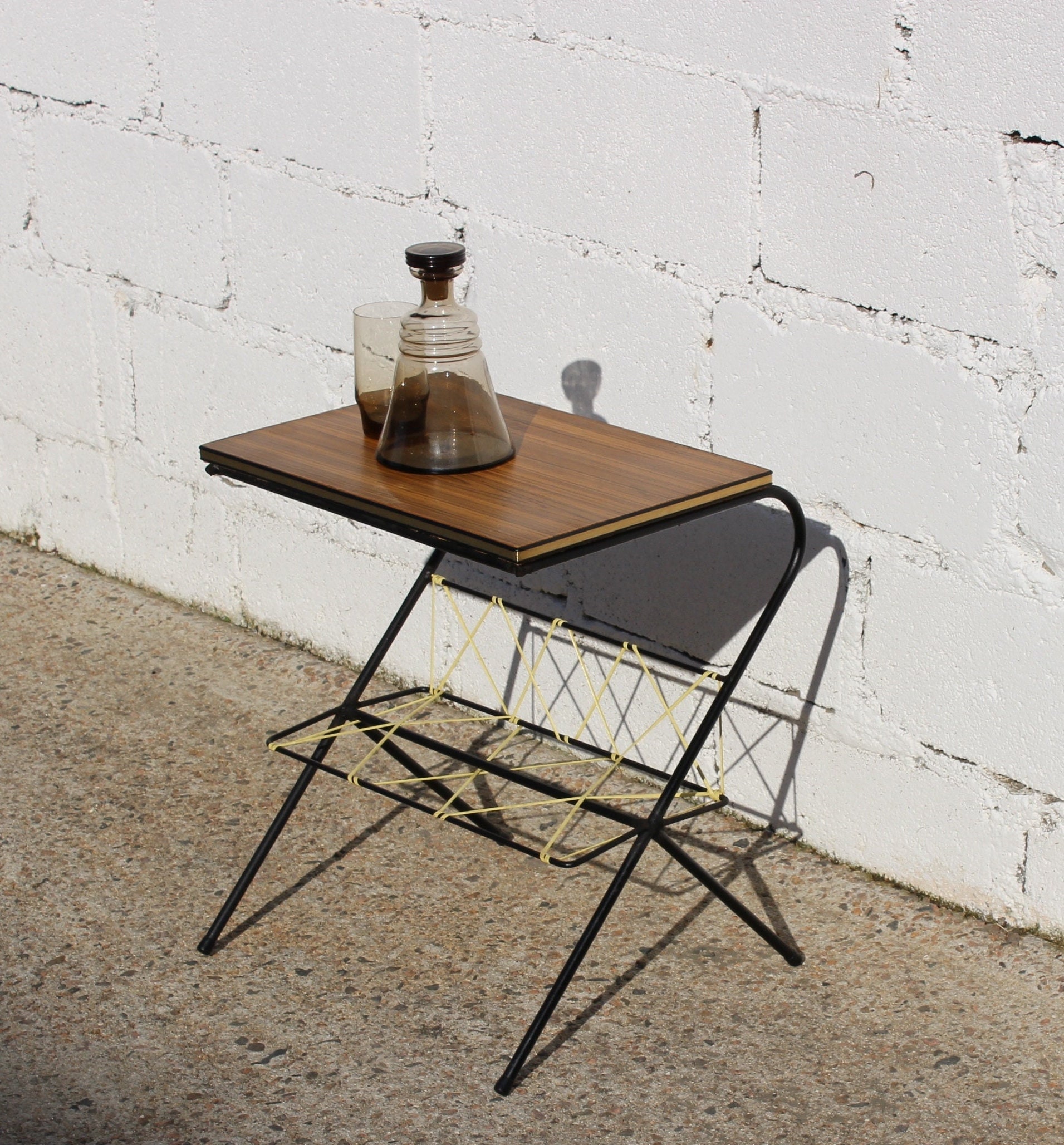 Français Mid-Century Magazin Rack-Side Table-Retro Console Table-50S